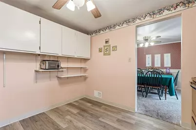 1522 Leona Ave, South Park, PA 15129 - Photo 9