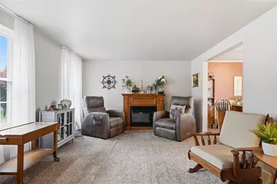 1522 Leona Ave, South Park, PA 15129 - Photo 3