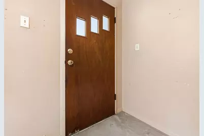 898 Geyer Rd, Pittsburgh, PA 15209 - Photo 9
