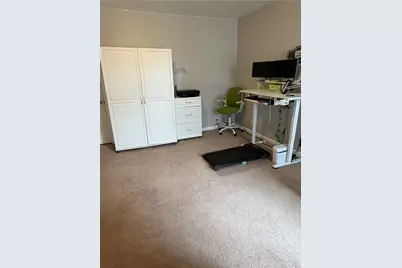 112 N 1st St, Jeannette, PA 15644 - Photo 29