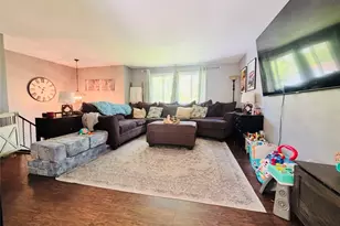 87 McMichael Rd, Carnegie, PA 15106 - Photo 3