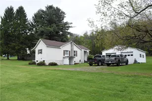 930 Logan Rd, Canoe Banks Twp, PA 15742 - Photo 3