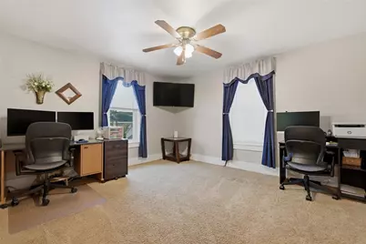 1313 Kenneth Ave, New Kensington, PA 15068 - Photo 21