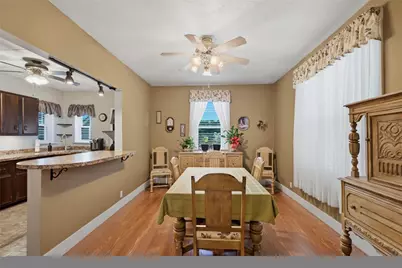 1313 Kenneth Ave, New Kensington, PA 15068 - Photo 9