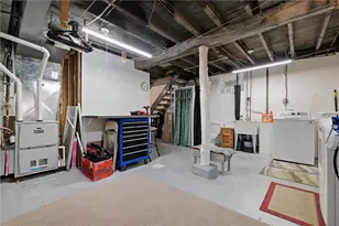 1313 Kenneth Ave, New Kensington, PA 15068 - Photo 27