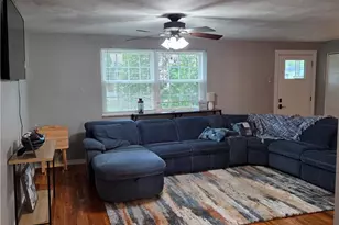 102 Raleigh Ct, Ross Twp, PA 15237 - Photo 3