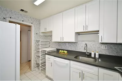 425 N Neville St #204, Pittsburgh, PA 15213 - Photo 9