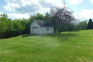 1142 Labelle Rd, Luzerne Township, PA 15450 - Photo 9