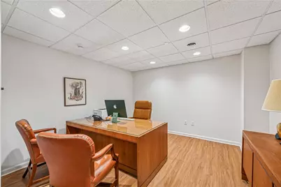 750 Washington Rd, Pittsburgh, PA 15228 - Photo 17