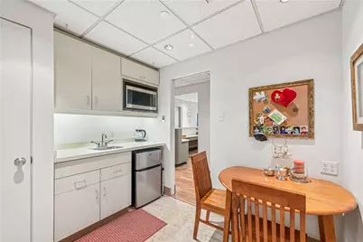 750 Washington Rd, Pittsburgh, PA 15228 - Photo 19