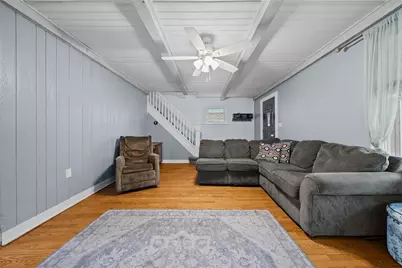 1238 Creedmoor Ave, Pittsburgh, PA 15226 - Photo 11