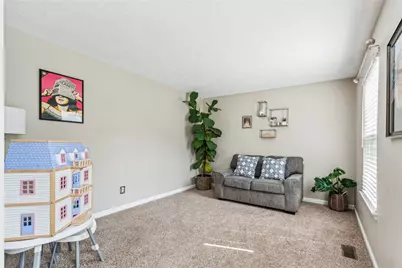 104 Oakbrook Cir, Banksville/Westwood, PA 15220 - Photo 9