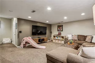 104 Oak Brook Cir, Banksville/Westwood, PA 15220 - Photo 33