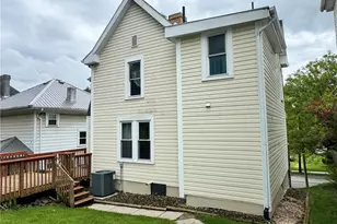 735 E Maiden St, Washington, PA 15301 - Photo 39