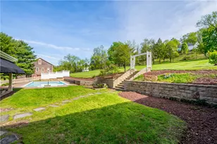 571 West McMurray, North Strabane, PA 15317 - Photo 41