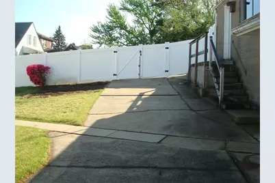 133 Mifflin St, Whitaker, PA 15120 - Photo 13