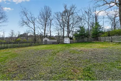 307 Lawrence Pl, Coraopolis, PA 15108 - Photo 31