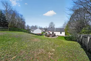 307 Lawrence Pl, Coraopolis, PA 15108 - Photo 33