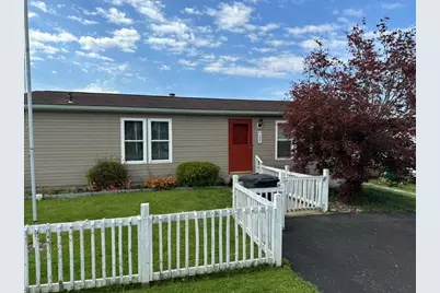 1021 St Clair St, Derry Township, PA 15650 - Photo 1