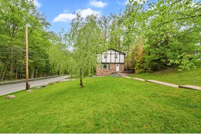 100 Circle Drive, White Oak, PA 15131 - Photo 13
