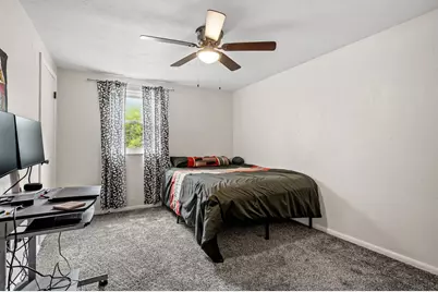 100 Circle Drive, White Oak, PA 15131 - Photo 5