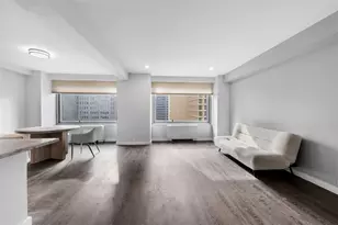 320 Fort Duquesne, Pittsburgh, PA 15222 - Photo 3