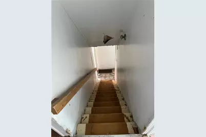 473 New 8th Ave, West Homestead, PA 15120 - Photo 5