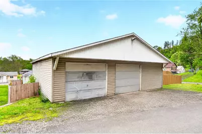 203 Brown St, Brownsville, PA 15417 - Photo 37