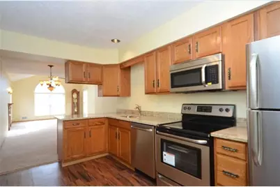 106 Barrington Drive, Collier Township, PA 15071 - Photo 9