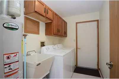 106 Barrington Drive, Collier Township, PA 15071 - Photo 11
