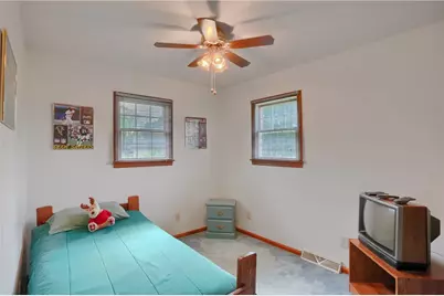 519 Oswald St, Wayne Township, PA 16157 - Photo 25