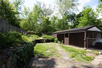 165 W Hutchinson Ave, Pittsburgh, PA 15218 - Photo 23