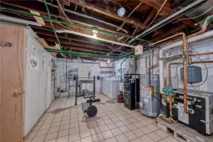 165 W Hutchinson Ave, Pittsburgh, PA 15218 - Photo 17