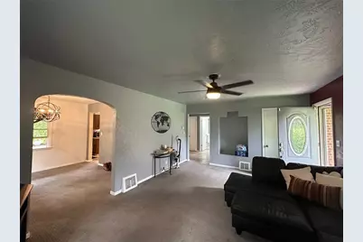904 Sandalwood Dr, Greensburg, PA 15601 - Photo 15