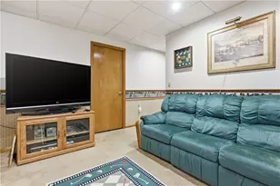 215 Church Dr, Robinson Twp, PA 15108 - Photo 41