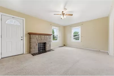 1027 Venice Ave, McKeesport, PA 15035 - Photo 3