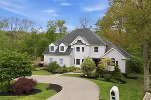 113 Pinehaven Ct, Center Township, PA 15001 - Photo 1