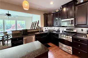 222 Overlook Dr, Peters Township, PA 15317 - Photo 13