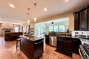 222 Overlook Dr, Peters Township, PA 15317 - Photo 9