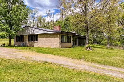 324 Fenfield Dr, Unity Township, PA 15650 - Photo 15