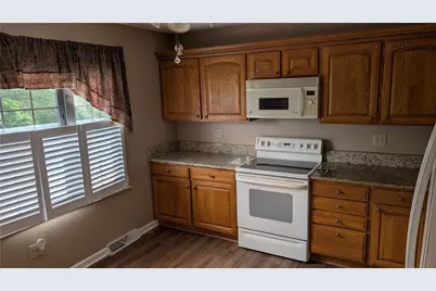 179 London Towne Dr, Pittsburgh, PA 15226 - Photo 3