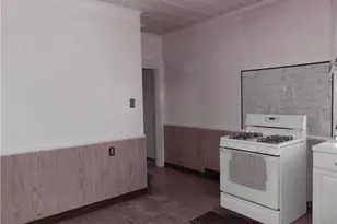 229 Smith Wy, Pittsburgh, PA 15211 - Photo 9