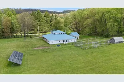 596 Wulfert Rd, Canoe-Banks Townships, PA 15771 - Photo 9