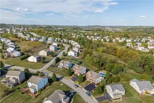 2076 Majestic Dr, North Strabane, PA 15317 - Photo 39