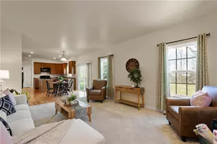 2076 Majestic Dr, North Strabane, PA 15317 - Photo 9