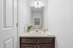115 Newburn Dr, Pittsburgh, PA 15216 - Photo 5