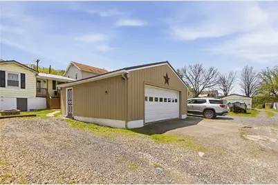216 Lambert St, Central City Borough, PA 15926 - Photo 5