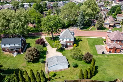 1041 Ohio Ave, Midland Boro, PA 15059 - Photo 7