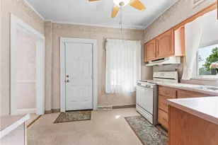 1041 Ohio Ave, Midland Boro, PA 15059 - Photo 17