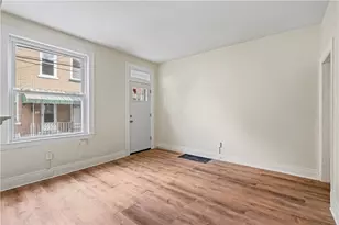 5 Edith Pl, Pittsburgh, PA 15213 - Photo 3